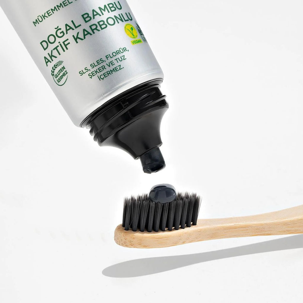 EYÜP SABRİ TUNCER Natürliche Bambuskohle Zahncreme 90 ml
