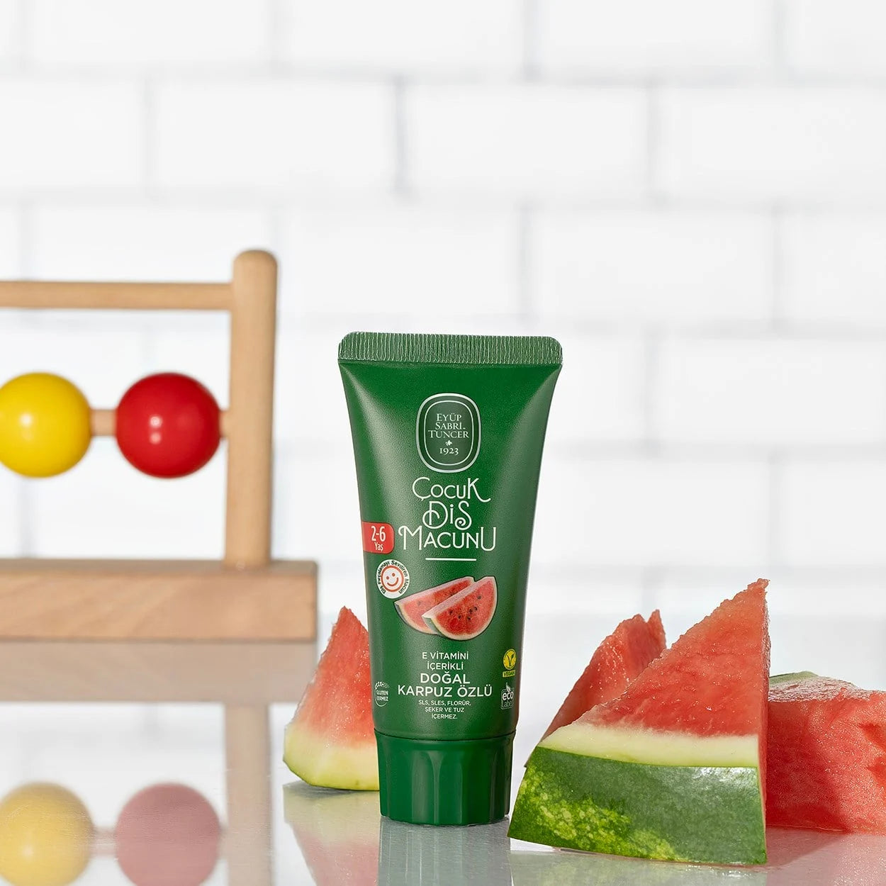 EYÜP SABRİ TUNCER Zubní pasta s přírodním výtažkem z vodního melounu, pro děti 2-6 let  60 ml